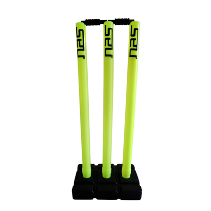 Plastic cricket stump wicket set with base and bails – front view