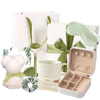 Luxury Self-Care Gift Set for Her – 10-piece pamper box with ribbon
