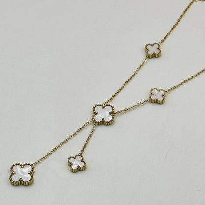 Gold chain clover necklace